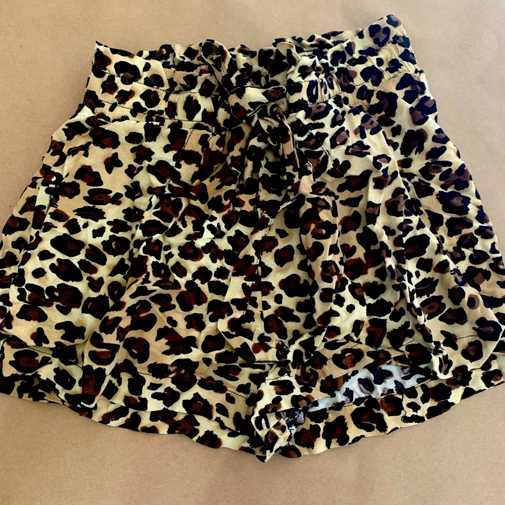 Ambiance apparel high rise shorts